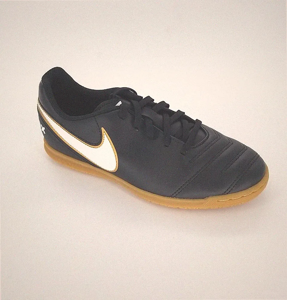 041 Nike Tiempo Rio III IC Indoor Soccer Cleats Black/White Size 4Y US