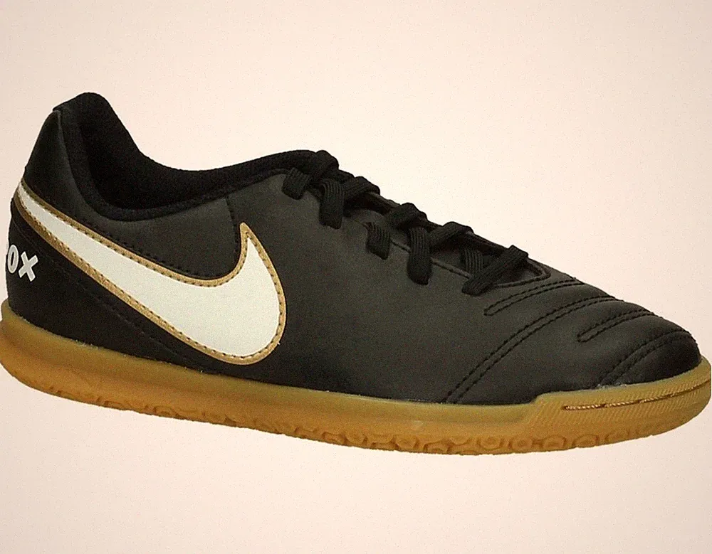 103 Nike Tiempo Rio III IC Indoor Soccer Cleats Black/White Size 5.5Y US