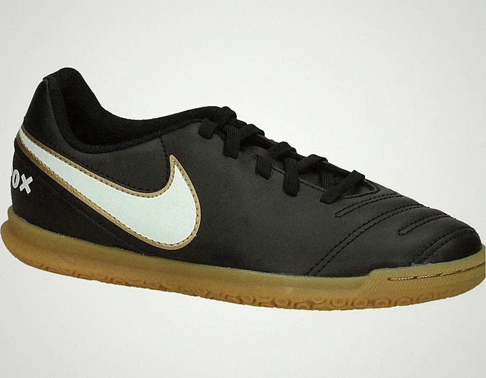 106 Nike Tiempo Rio III IC Indoor Soccer Cleats Black/White Size 5.5Y US