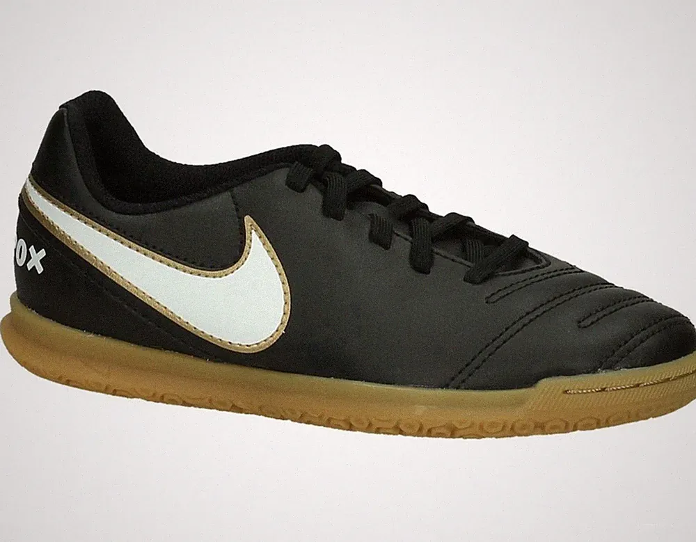 107 Nike Tiempo Rio III IC Indoor Soccer Cleats Black/White Size 5.5Y US