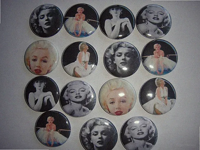 15 Soccer buttons flat back or pin badge cabochons embellishments magnet