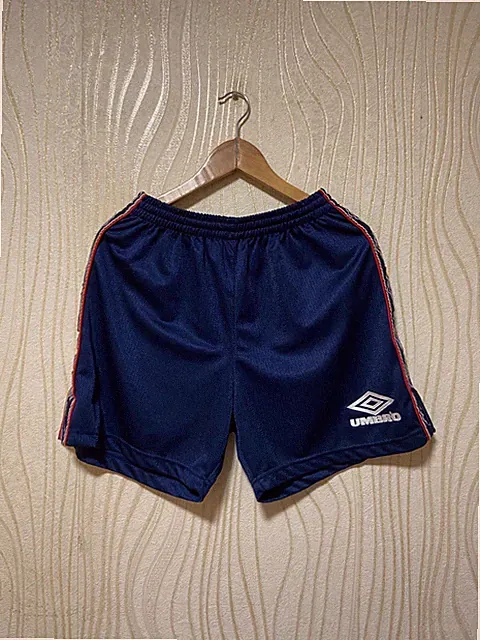 1999 2000 UMBRO FOOTBALL SOCCER SHORS sz M MEN VINTAGE