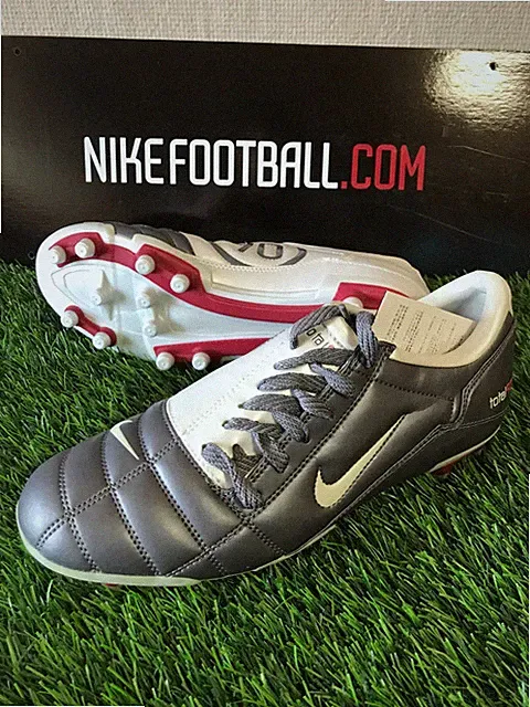 2004 NIKE VINTAGE TOTAL90 lll FG CLEATS GRAY/RED US9.5/27.5cm/UK8.5/NEW!