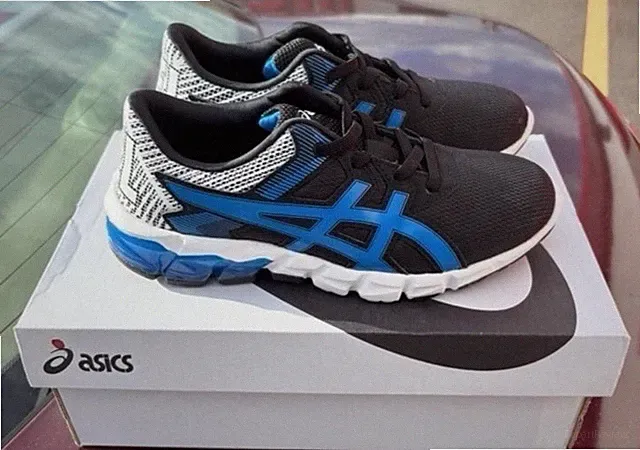 2020 ASICS GEL-QUANTUM 90 2 Running Sneakers BLACK BLUE Size 3 Shoes $69 NEW!