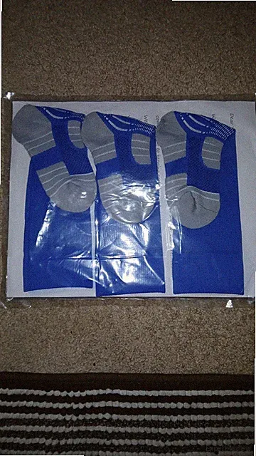 3 PAIR-SOCCER-BASEBAll-ETC SOCKS-NEW-COOLMAX-COMPRESSION- YOUTH SIZE 12C-3Y