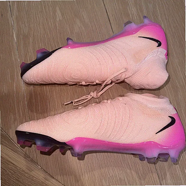 6 Men/7.5 Women - Nike Phantom Luna 2 Elite FG Pink Soccer Cleats Bosnia HF4358
