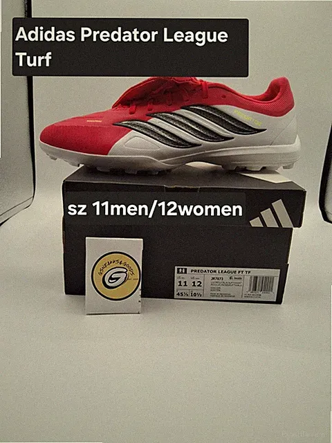 $65 Adidas Predator League Turf sz 11men/12women