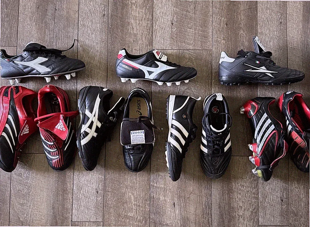7 Pairs leather Boots Soccer Cleats Adidas Mizuno ASICS Eescord Sz 6.5 & 7 US
