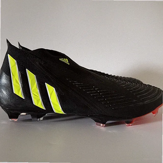 adidas $280 Mens 13.5 PREDATOR ACCURACY+ FG SOCCER CLEATS Black NEW