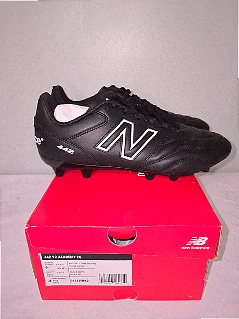 Adidas 442 V2 Academy FG Football Cleat, Black/White, Unisex M9/W10.5 Wide, NIB