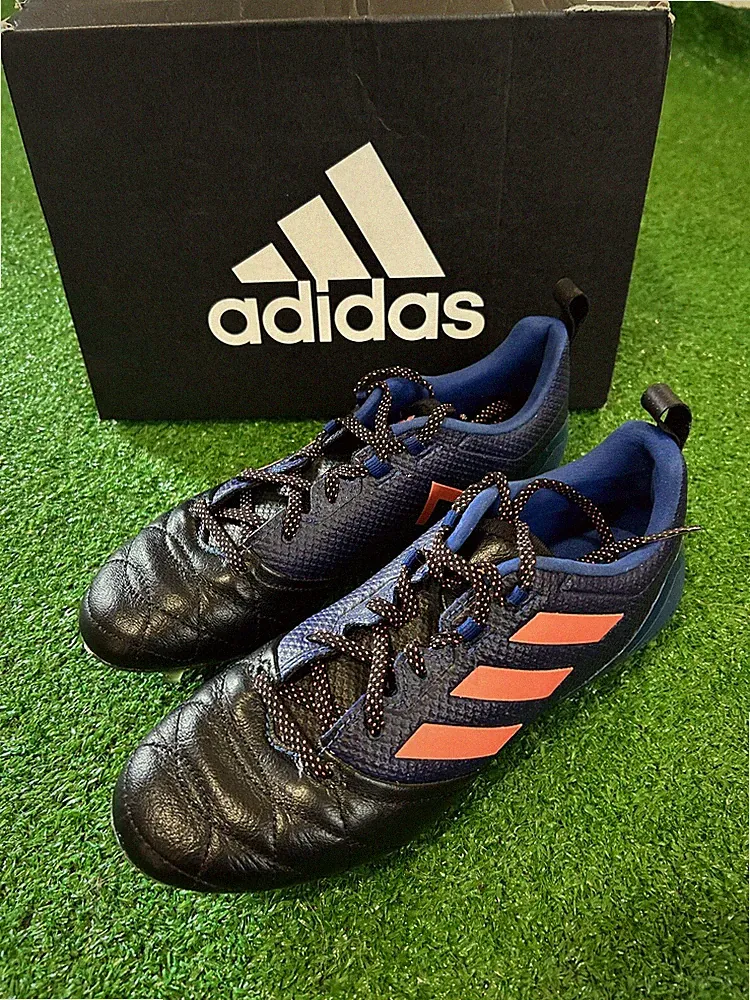 Adidas Ace 17.1 FG Leather Women Soccer Shoes Cleats US 6.0 Black WORN ONCE!