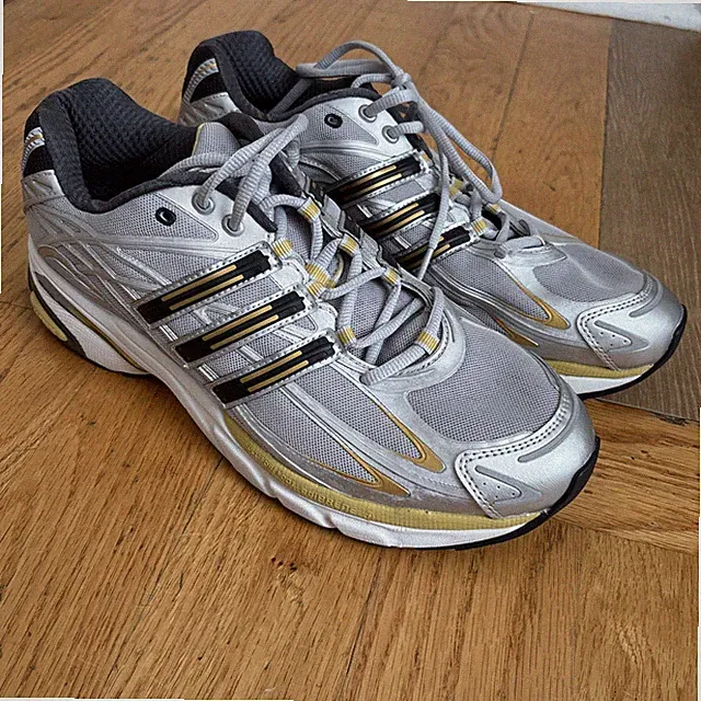 Adidas ADISTAR CUSHION 3 ID5743 Gold Silver Metallic Sneakers ORIGINALS 11