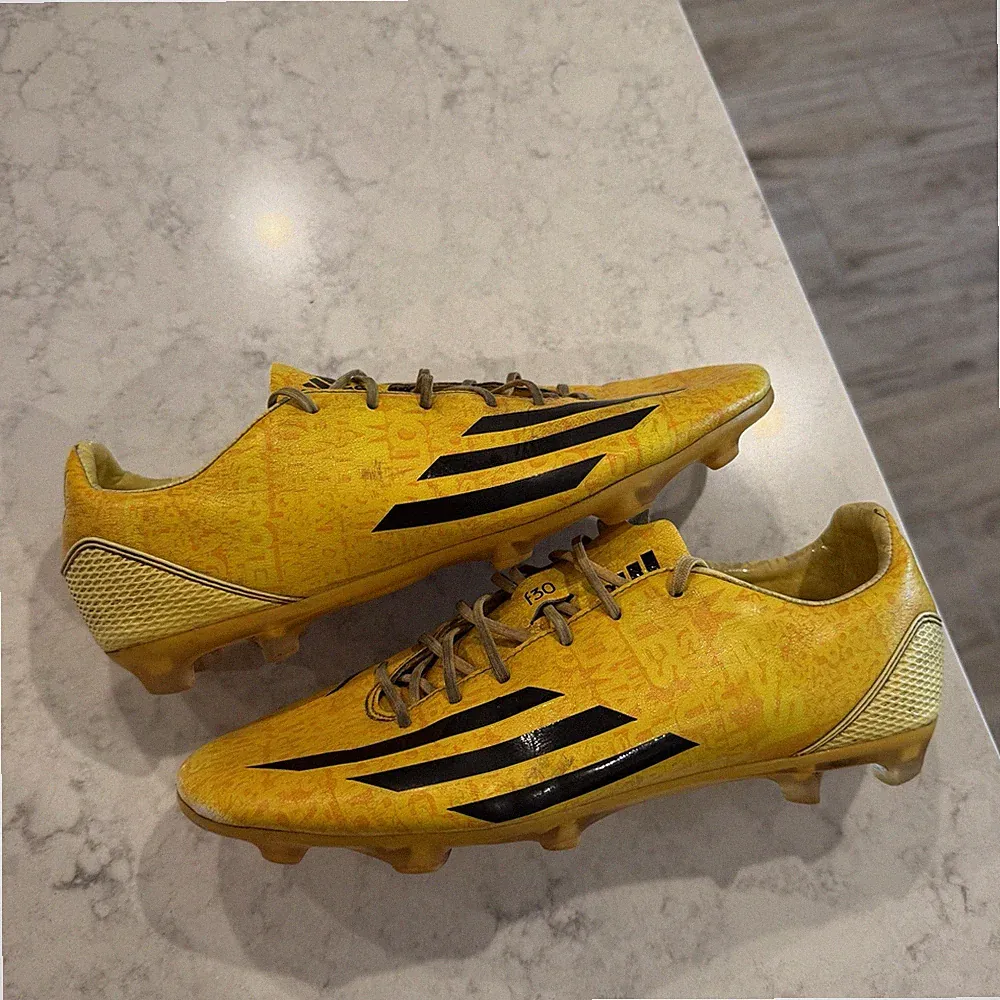 Adidas adizero f30 fg messi m17626 yellow leather soccer cleats shoes Boots 8.5