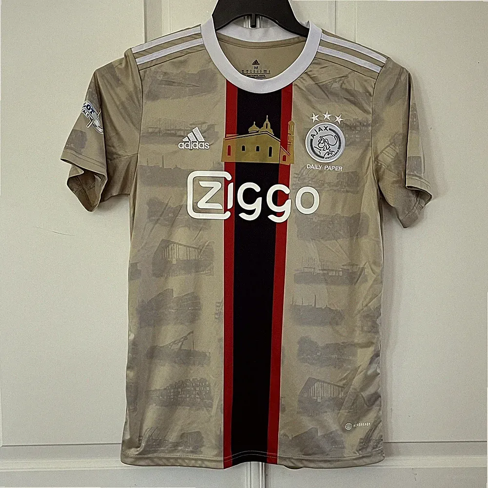 Adidas AJAX Amsterdam Futbol Soccer Jersey Shirt Adult Medium Brown 17 Mens