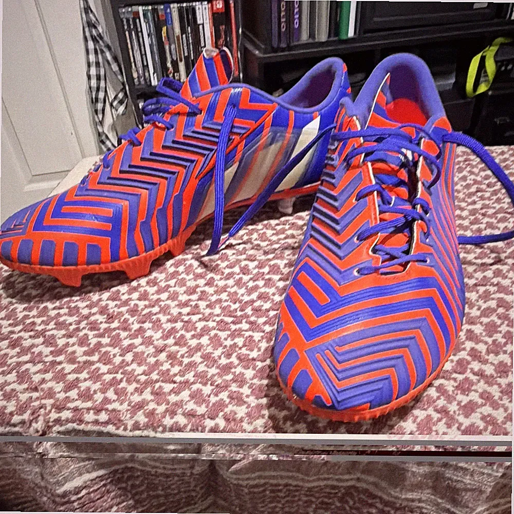 Adidas B35452 Predator Instinct FG Mens Soccer Cleats Solar Red White Purple 11