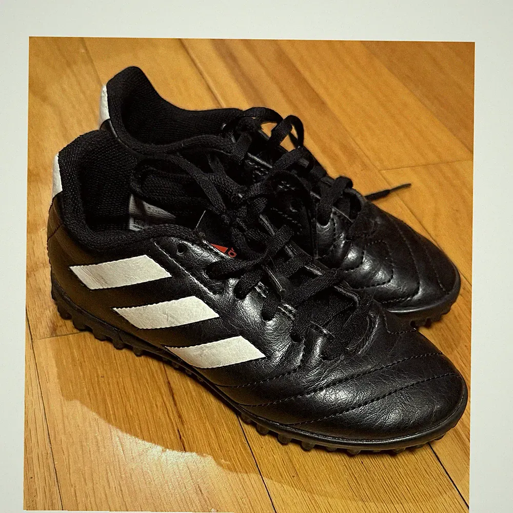 Turf 1.5 in Soccer Cleats