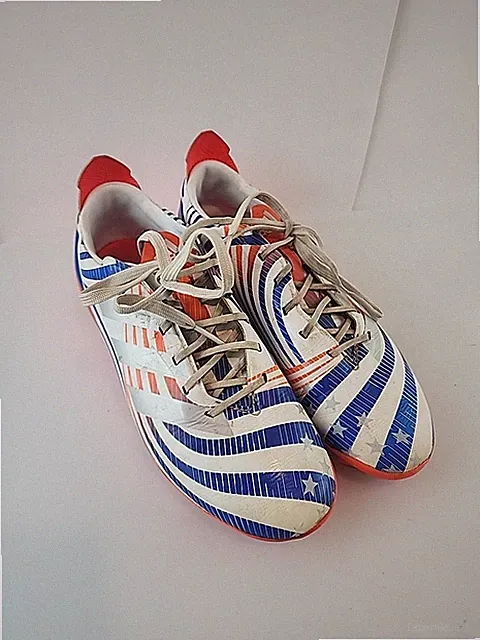 Adidas Boy’s Gamemode GY5553 White/Blue/Orange Leather Soccer Cleats/Size 4.5