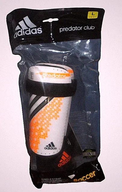 Adidas Boys Large Shin Guards (Height 5'10 - 6'1)