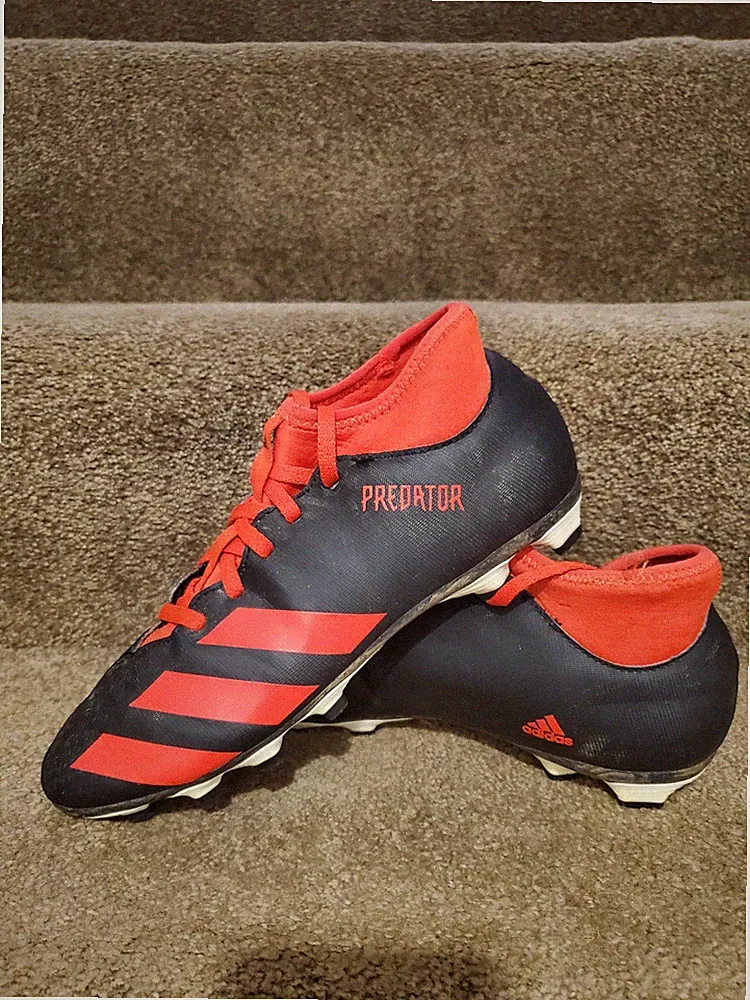 Adidas Boys Predator 20.4 FXG EG1843 Black Red Soccer Cleats Size 6 preowned
