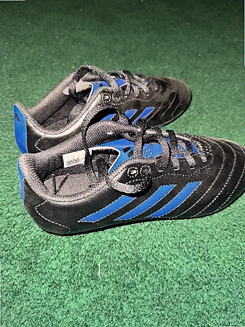 ADIDAS BOYS Soccer Cleats ~ Black /Blue Kids Size 3