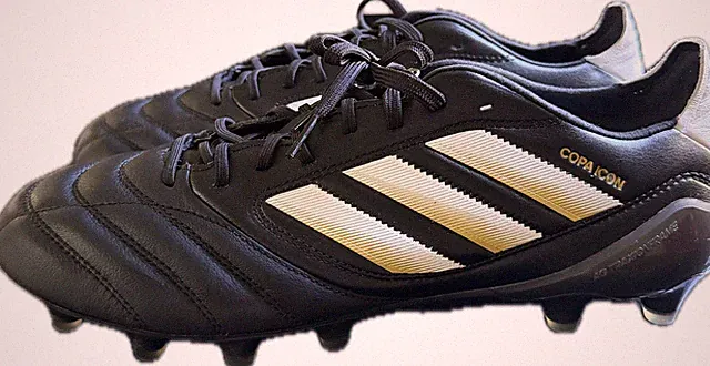 Adidas Copa Icon 2 FG/AG Soccer Cleats Size 10 Black/White/Gold - Brand New