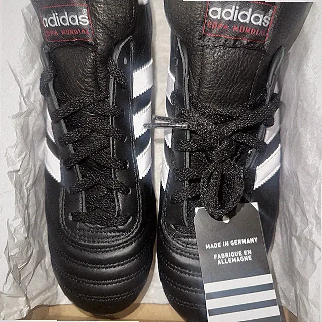 Adidas Copa Mundial cleats, Brand New Black US 9 1/2 MADE IN GERMANY K-leather