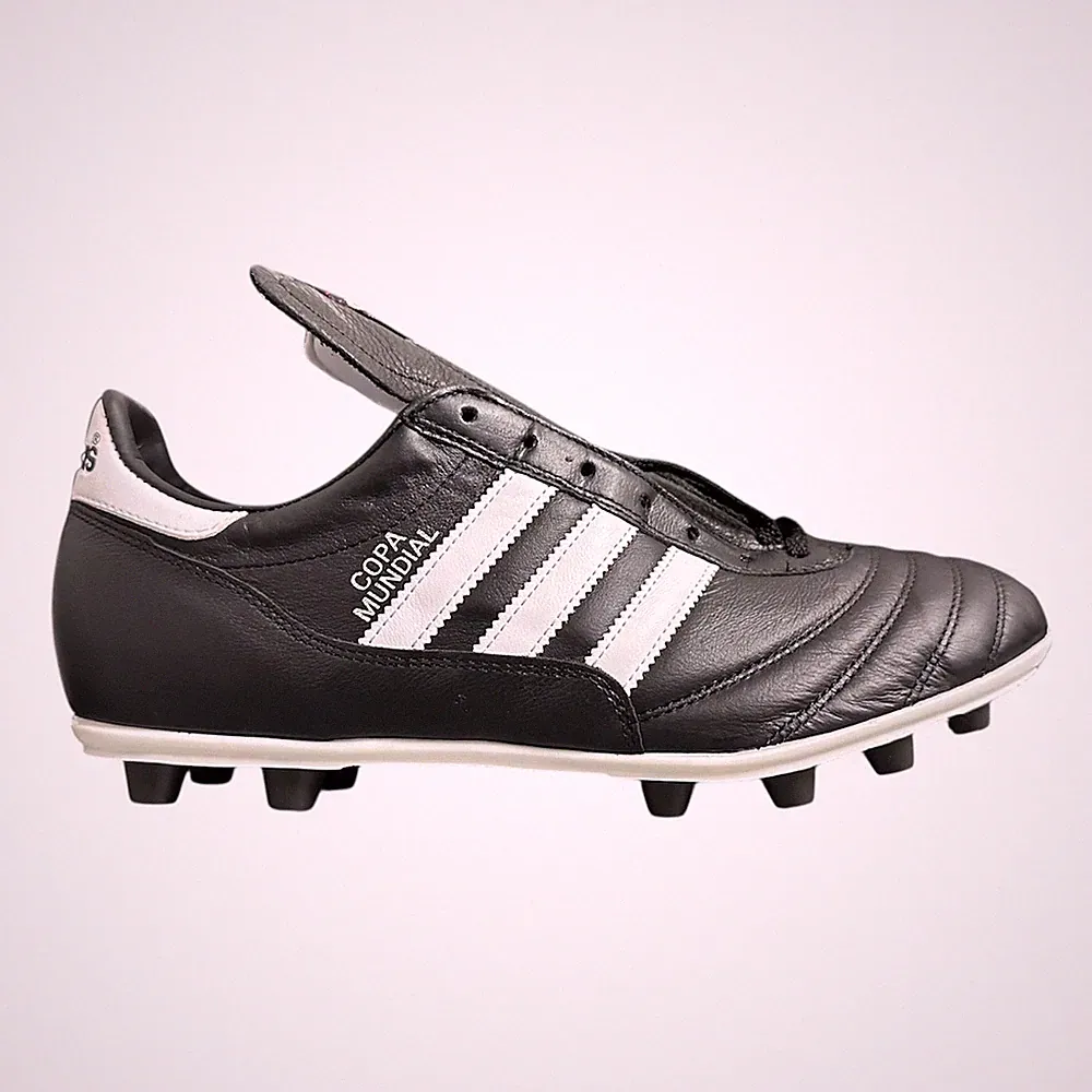 adidas COPA MUNDIAL Men's Size 10 Soccer Cleats 015110 Black White