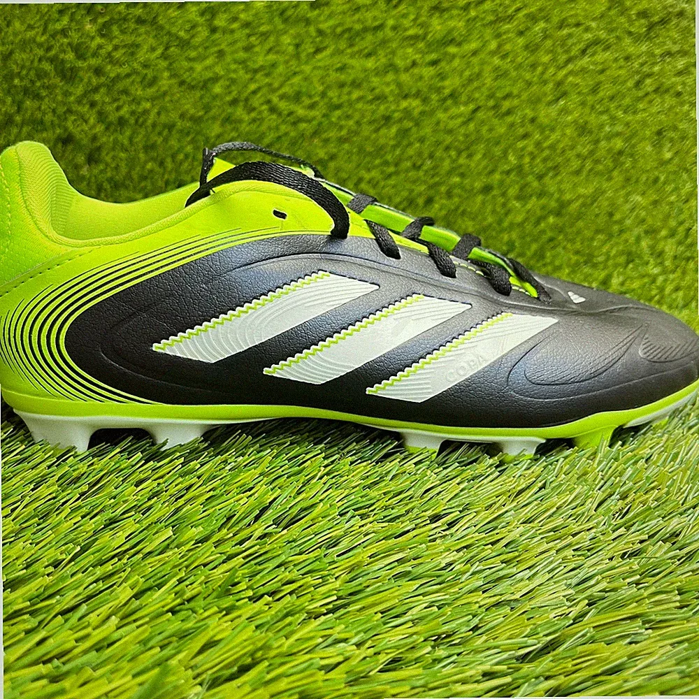 Adidas Copa Pure III Club FG Boys Size 6Y Black Green Running Soccer Cleats