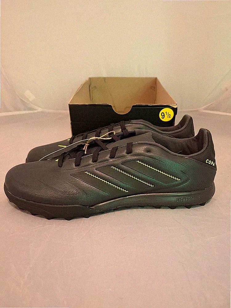 Adidas Copa Pure III League TF indoor soccer cleats men sz 9.5 JR2855 black