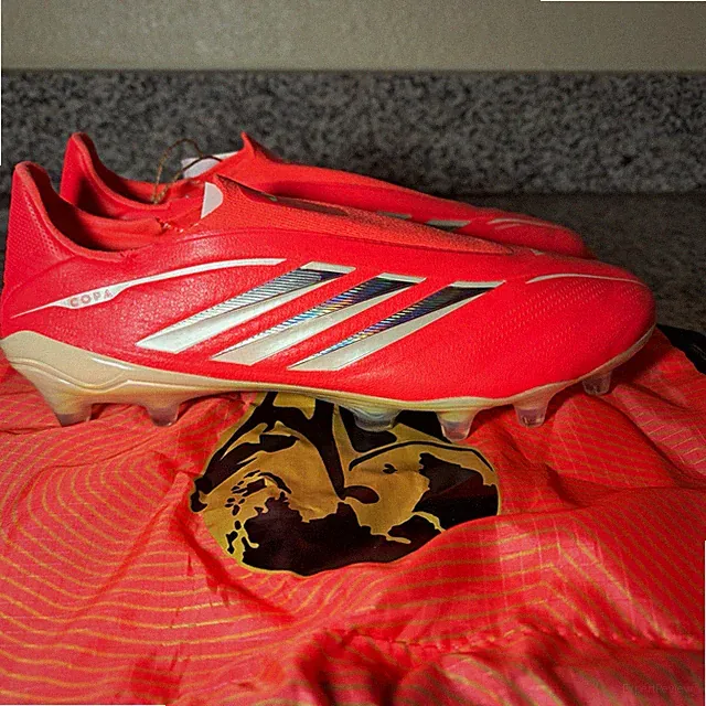 ADIDAS COPA PURE IV ELITE WORLD CUP LACELESS FIRM GROUND CLEATS Men’s 7 CLEATS