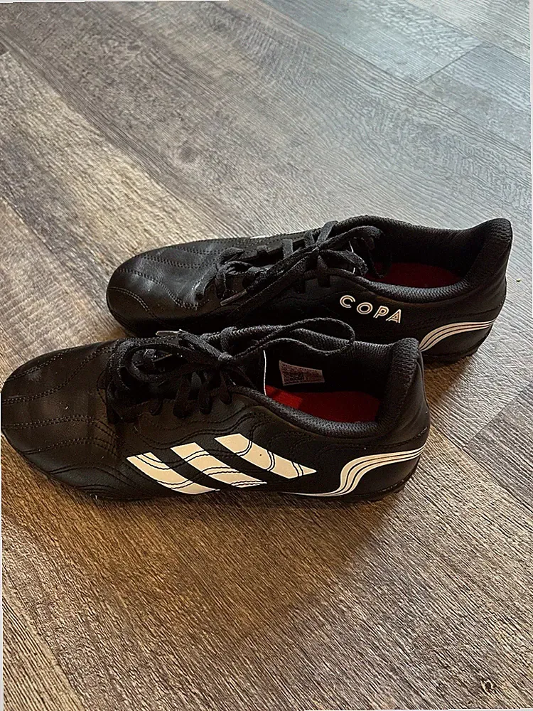 adidas Copa Sense.4 Soccer Shoes Black White Rubber Cleats Lace Up Spikes