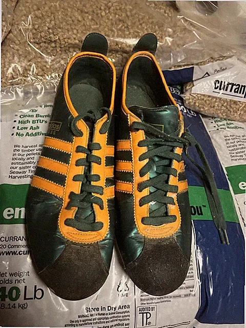 adidas cross indoor soccer shoe