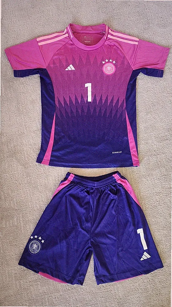 adidas Deutschland DFB Manuel Neuer #1 Soccer Jersey & Shorts Set Youth 26