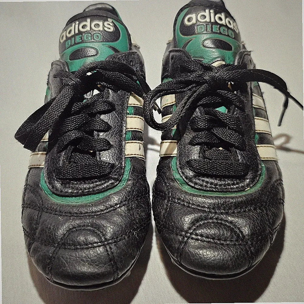 1.5 in Leather