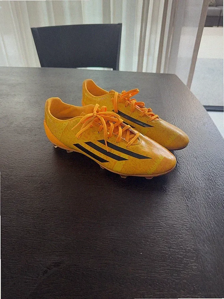Adidas F10 adiZero Mens Size 9.5 Soccer Cleats Solid Gold Messi RARE