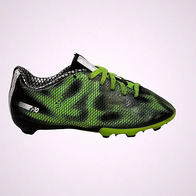 Adidas F10 Boys Size 11.5K Soccer Cleats
