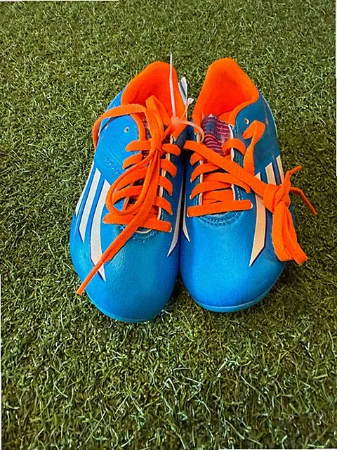 adidas F10 TRX FG Jr Youth Soccer Cleats Size 10.5k - Blue/Orange