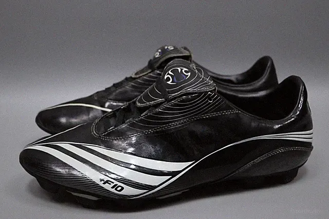 ADIDAS +F10 Vintage 2007 Black Used Soccer Cup Cleats Boots Mens Sz 43/ US 10.5