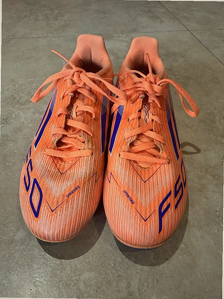 adidas F50 adiZero Youth Size 6 Soccer Cleats Purple Volt FG