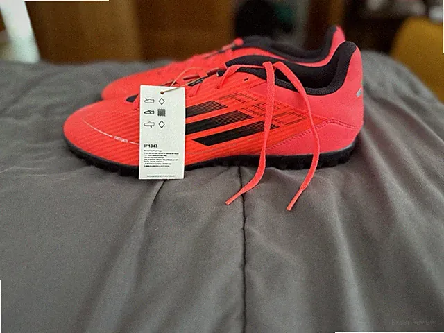 adidas F50 Club TF Turf Soccer Shoes Red/Black Lace-Up Low Top Rubber