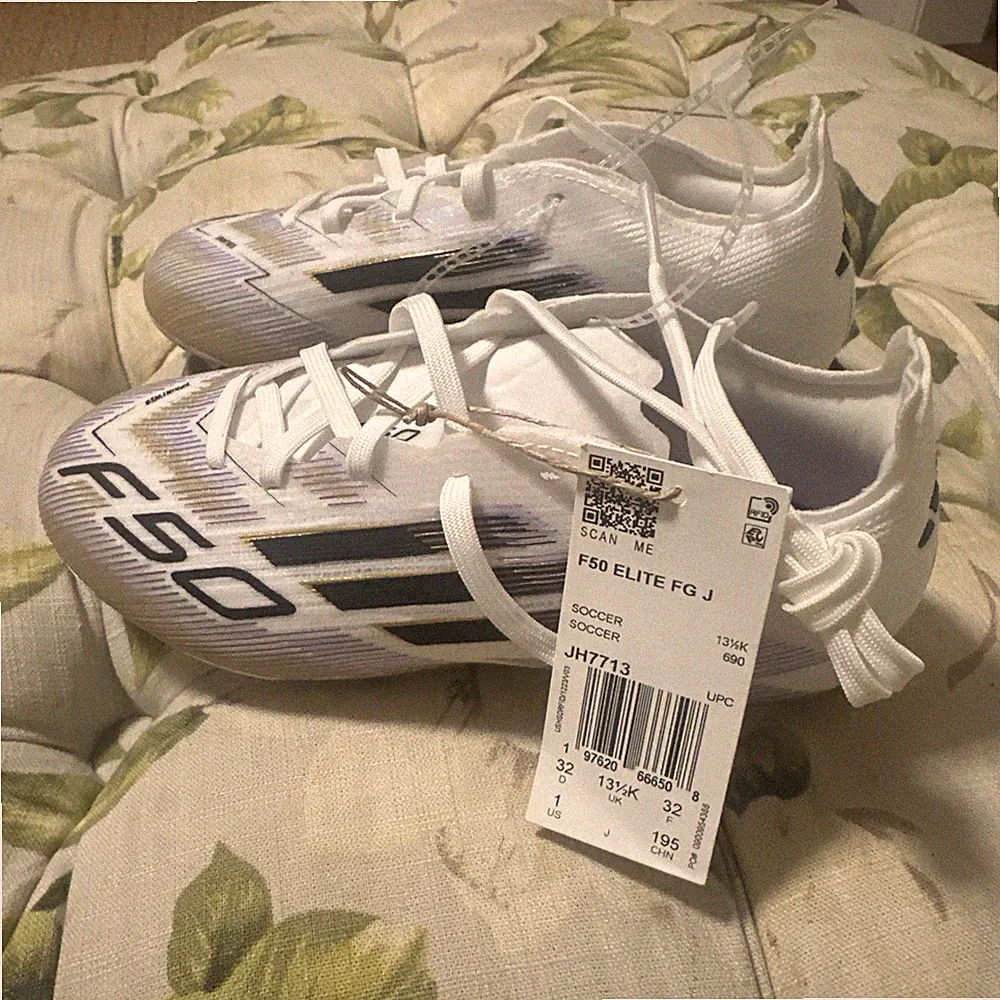Adidas F50 FG Elite J White Gold Soccer Cleats JH7713 $180 Youth Size 1-3-3.5