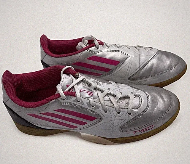 Adidas F50 Indoor Soccer Shoes White Pink Gum Sole Womens 7.5