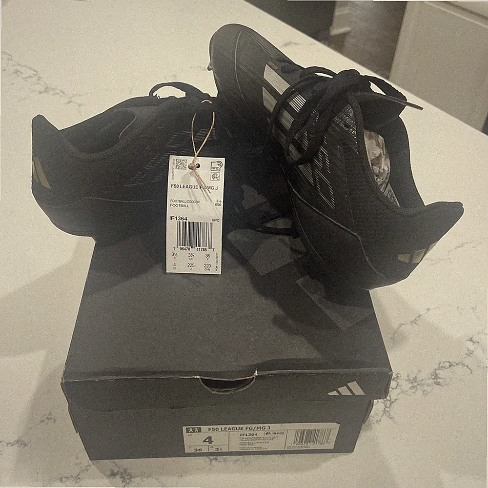 adidas F50 League FG MG Soccer Cleats Black Sz 4 in BOX