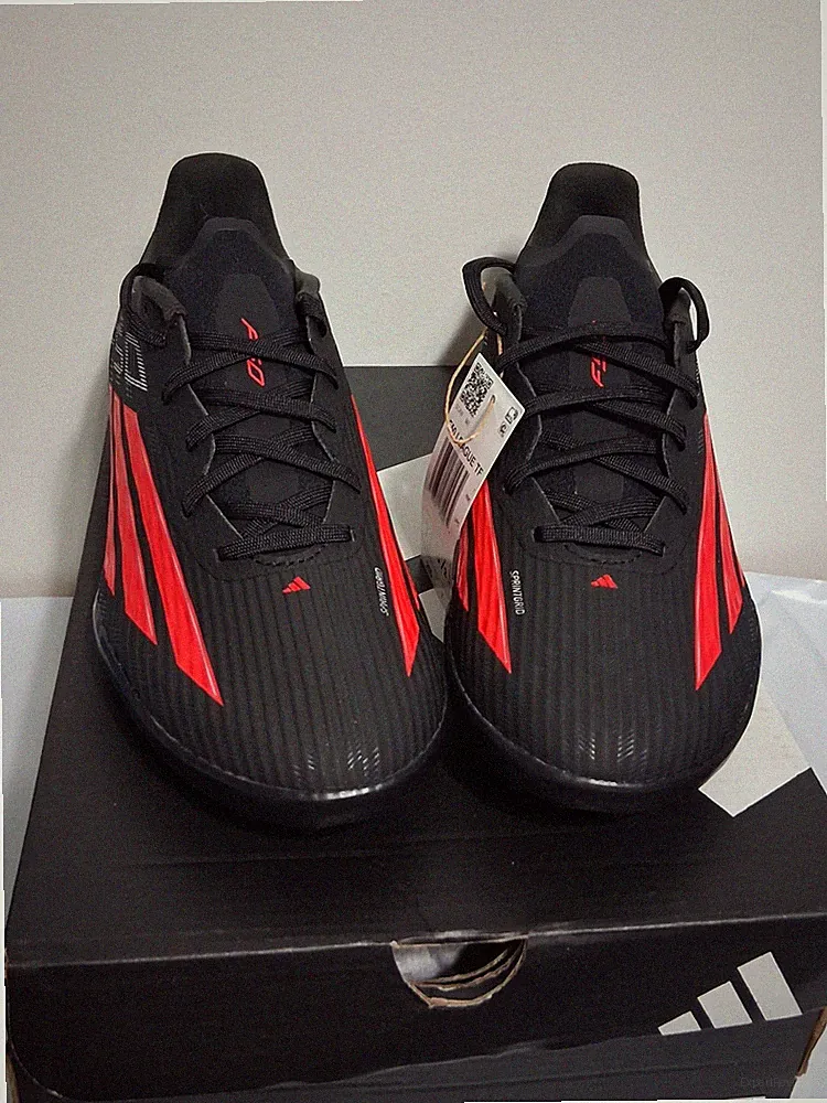Adidas F50 League Turf Soccer Cleats Black Red JR8977 Men Size 7.5 / Wom 8.5 NIB
