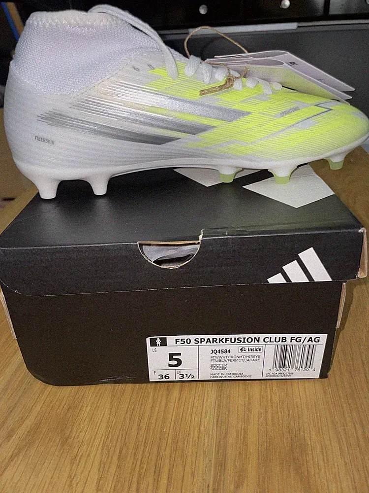 adidas F50 Sparkfusion Club FG/AG Women's Soccer Cleats White Size 5