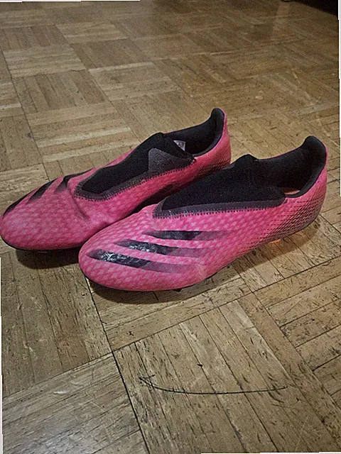 Adidas FG Soccer Football Cleats Boots Size 10 Pink Laceless