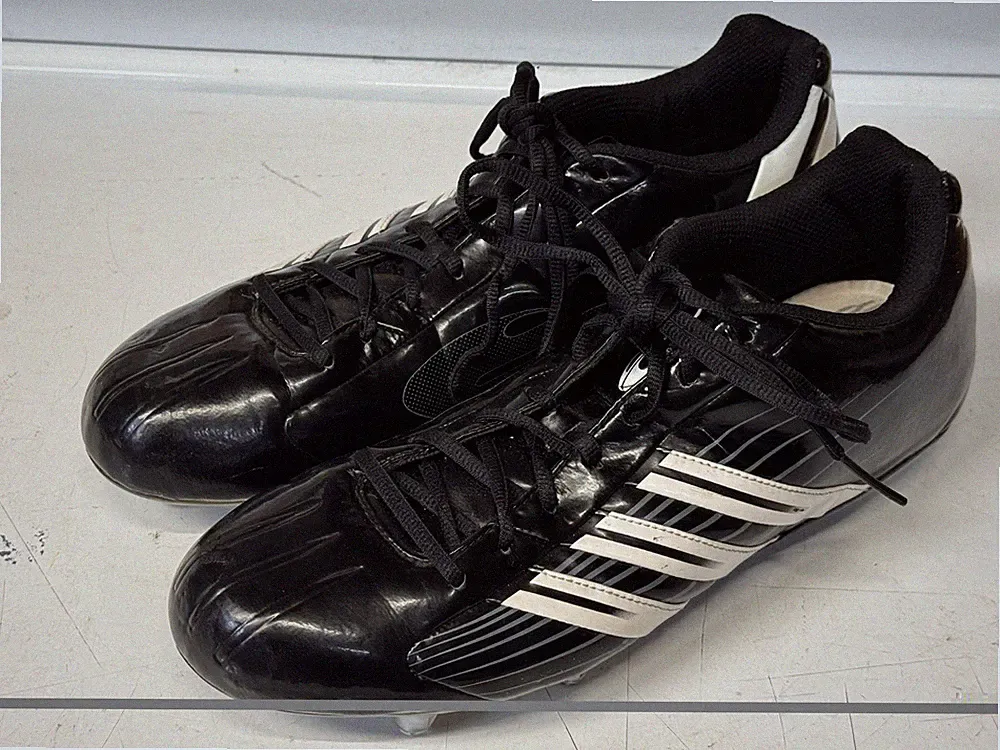 Adidas Game Day Mens Soccer Cleats Size 12 Lightly Used