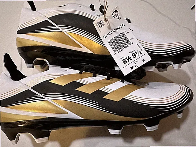 Adidas Gamemode Team Geist Men’s Soccer Cleats (8.5) Retails For $145