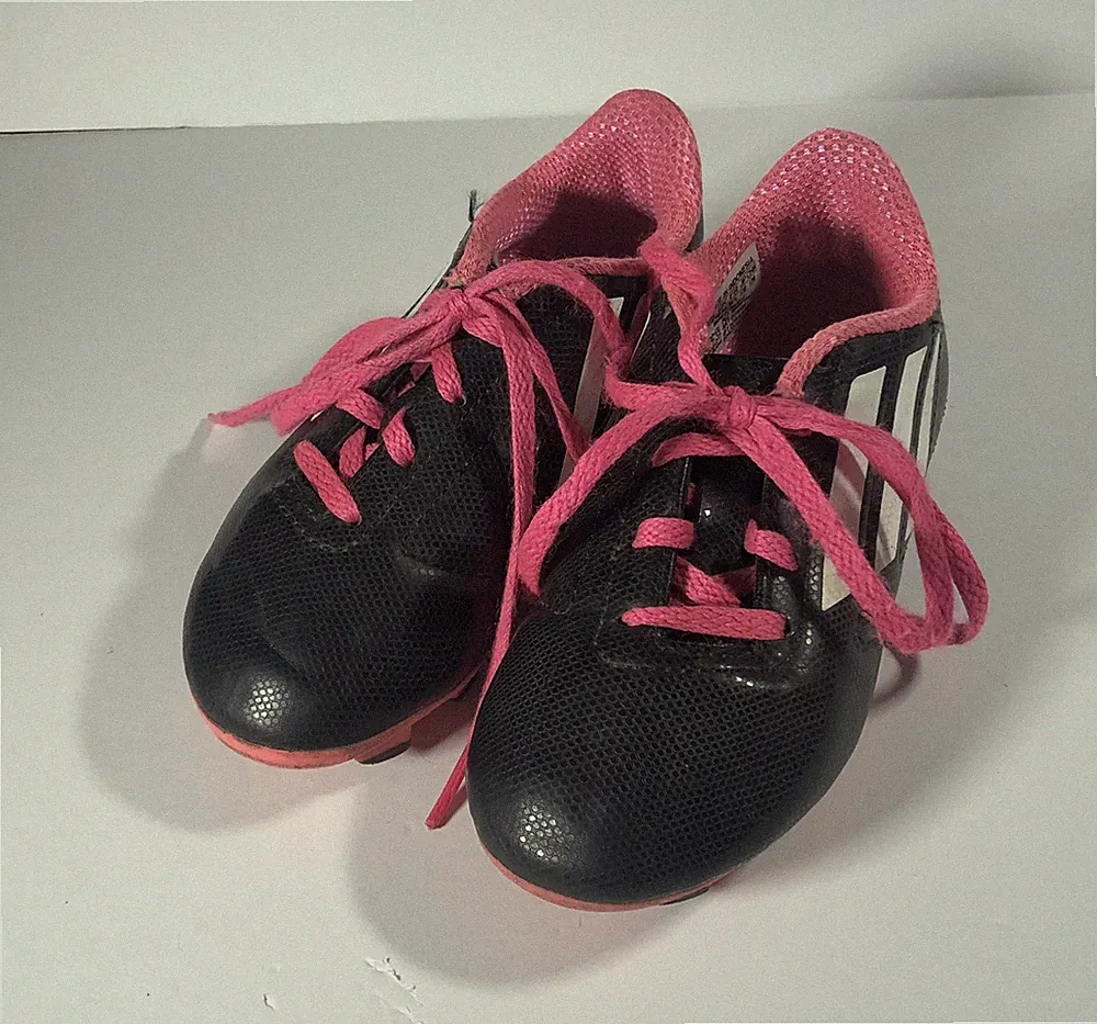 Adidas Girls Conquisto Soccer Cleats Size11K Black Pink Sports Shoes