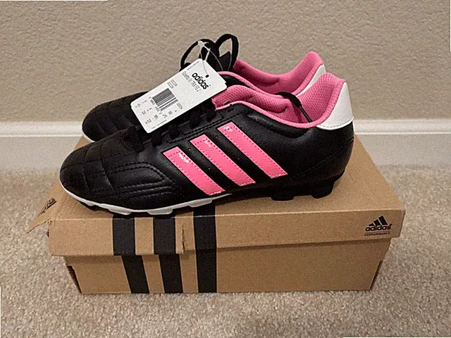Adidas Goletto IV TRX FG J Black/Pink Girls Soccer Cleats Size 4.5 NEW NIB